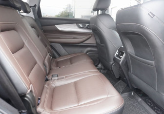 Подержанный автомобиль Chery Tiggo 8 Pro 2023 года (11 фото)