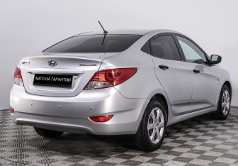 Подержанный автомобиль Hyundai Solaris Sedan 2013 года (3 фото)