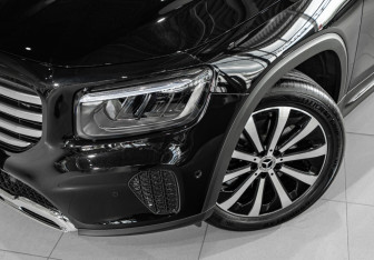 Новый Mercedes-Benz GLB 2025 (8 фото)