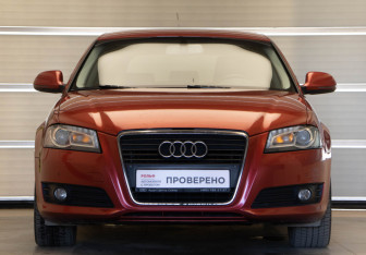 Подержанный автомобиль Audi A3 Hatchback 2009 года (2 фото)