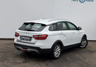 Подержанный автомобиль LADA (ВАЗ) Vesta Wagon 2018 года (5 фото)