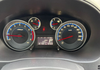 Подержанный автомобиль Suzuki SX4 Hatchback 2011 года (12 фото)