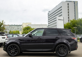 Подержанный автомобиль Land Rover Range Rover Sport 2013 года (6 фото)