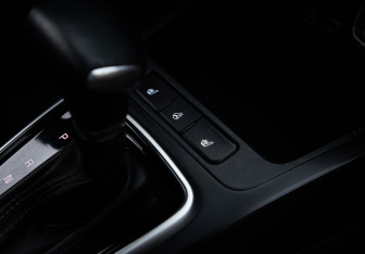 Подержанный автомобиль Kia Rio Hatchback 2019 года (19 фото)