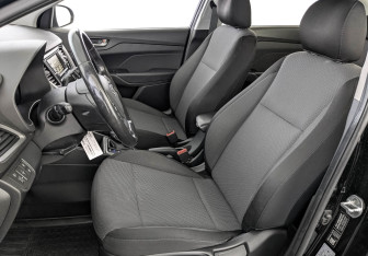 Подержанный автомобиль Hyundai Solaris Sedan 2017 года (20 фото)