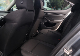 Подержанный автомобиль Skoda Octavia Liftback 2021 года (8 фото)