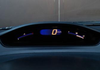 Подержанный автомобиль Honda Civic Sedan 2008 года (20 фото)