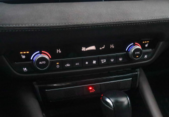 Подержанный автомобиль Mazda 6 Sedan 2023 года (26 фото)