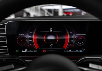 Новый Mercedes-Benz GLE 2026 (14 фото)