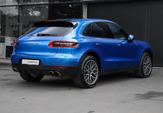 Подержанный автомобиль Porsche Macan 2015 года (4 фото)