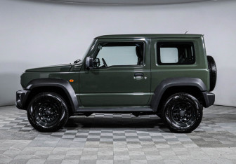 Подержанный автомобиль Suzuki Jimny 2019 года (8 фото)