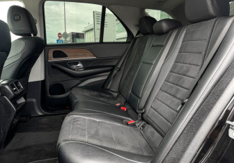 Подержанный автомобиль Mercedes-Benz GLE 2019 года (10 фото)