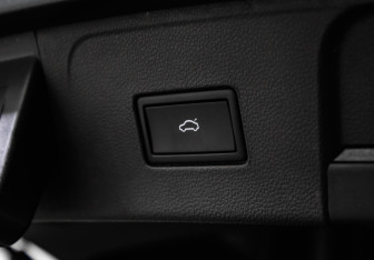 Подержанный автомобиль Volkswagen Teramont 2021 года (19 фото)