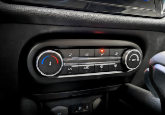 Подержанный автомобиль Chery Tiggo 4 2022 года (26 фото)