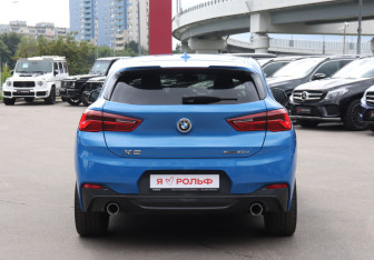 Подержанный автомобиль BMW X2 2018 года (6 фото)