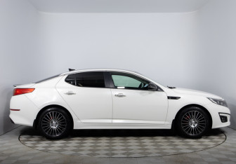 Подержанный автомобиль Kia Optima Sedan 2014 года (4 фото)