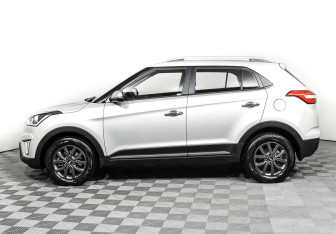 Подержанный автомобиль Hyundai Creta 2020 года (3 фото)