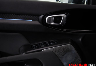 Подержанный автомобиль Haval H3 2024 года (16 фото)