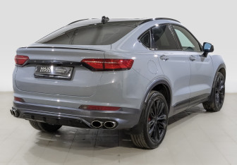 Подержанный автомобиль Geely Tugella 2022 года (5 фото)