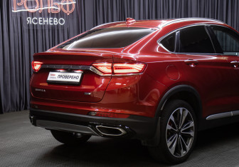 Подержанный автомобиль Geely Tugella 2021 года (25 фото)
