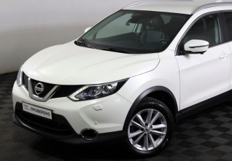 Подержанный автомобиль Nissan Qashqai 2018 года (19 фото)