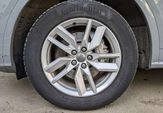 Подержанный автомобиль Audi Q5 2019 года (12 фото)