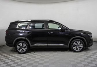 Подержанный автомобиль Geely Okavango 2020 года (4 фото)