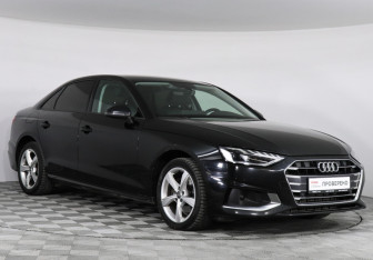 Подержанный автомобиль Audi A4 Sedan 2020 года (3 фото)