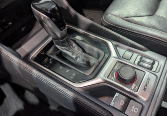 Подержанный автомобиль Subaru Forester Suv 2020 года (4 фото)