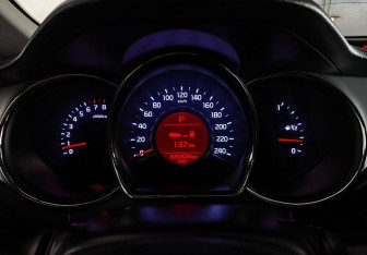 Подержанный автомобиль Kia Ceed Hatchback 2012 года (12 фото)
