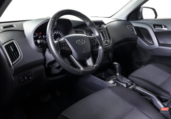 Подержанный автомобиль Hyundai Creta 2016 года (15 фото)
