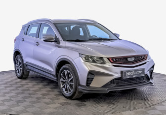 Подержанный автомобиль Geely Coolray 2022 года (3 фото)