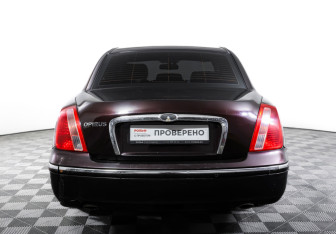 Подержанный автомобиль Kia Opirus 2009 года (6 фото)