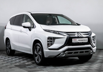 Подержанный автомобиль Mitsubishi Xpander 2021 года (3 фото)