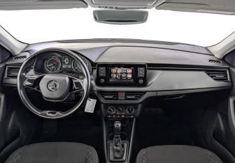 Подержанный автомобиль Skoda Rapid Liftback 2020 года (14 фото)