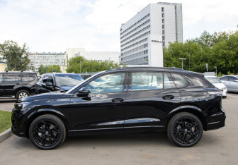 Подержанный автомобиль Volkswagen Tiguan 2026 года (6 фото)