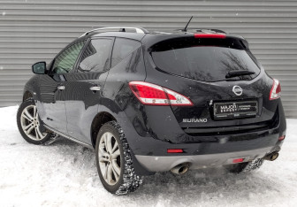 Подержанный автомобиль Nissan Murano Suv 2015 года (7 фото)