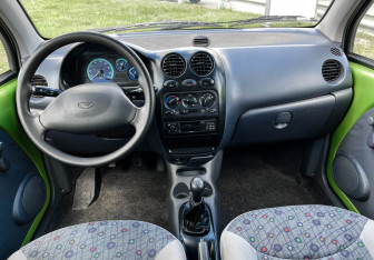 Подержанный автомобиль Daewoo Matiz 2008 года (12 фото)