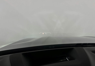 Подержанный автомобиль BMW X7 2024 года (26 фото)