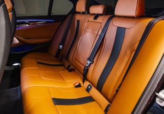 Подержанный автомобиль BMW M5 Sedan 2020 года (15 фото)