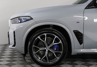 Новый BMW X5 2025 (8 фото)