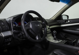 Подержанный автомобиль Infiniti G Sedan 2009 года (10 фото)