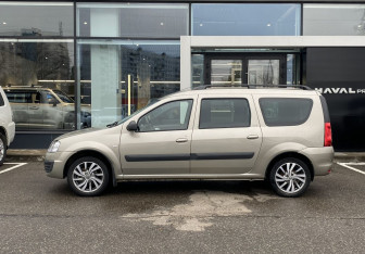 Подержанный автомобиль LADA (ВАЗ) Largus Wagon 2020 года (8 фото)