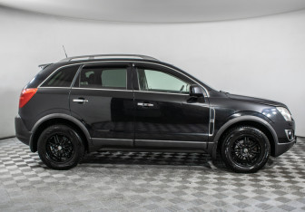 Подержанный автомобиль Opel Antara 2013 года (4 фото)