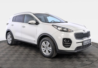 Подержанный автомобиль Kia Sportage 2018 года (3 фото)
