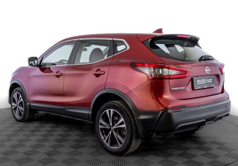 Подержанный автомобиль Nissan Qashqai 2020 года (7 фото)