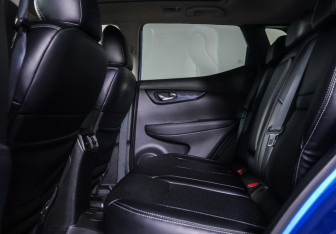 Подержанный автомобиль Nissan Qashqai 2020 года (12 фото)