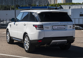Подержанный автомобиль Land Rover Range Rover Sport 2014 года (7 фото)