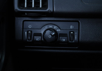 Подержанный автомобиль Land Rover Freelander 2011 года (16 фото)