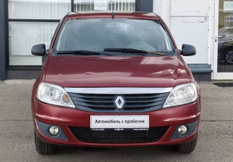 Подержанный автомобиль Renault Logan Sedan 2012 года (2 фото)